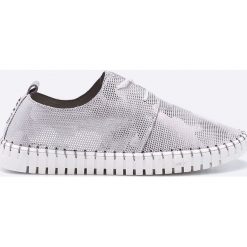 Carinii - Buty. Szare buty sportowe damskie marki Carinii, bez wzorów, ze skóry, sportowe. W wyprzedaży za 279,90 zł.