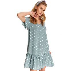 Zwiewna sukienka mini z falbaną i nadrukiem w groszki. Niebieskie sukienki dziewczęce DRYWASH, z nadrukiem, z krótkim rękawem, krótkie, mini, proste. Za 89,99 zł.