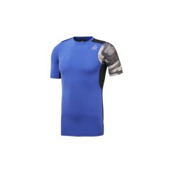 T-shirty z krótkim rękawem Reebok Sport Koszulka ACTIVCHILL Graphic Compression. Niebieskie koszulki męskie Reebok Sport, s, bez wzorów, bez kołnierzyka, z krótkim rękawem, krótkie. Za 169,00 zł.