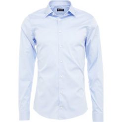 Tiger of Sweden FILBRODIE Koszula biznesowa light blue. Niebieskie koszule męskie na spinki Tiger of Sweden, m, z bawełny. Za 379,00 zł.