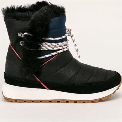 Pepe Jeans - Śniegowce Dean Ice. Czarne śniegowce damskie Pepe Jeans, z jeansu, na sznurówki. W wyprzedaży za 319,90 zł.
