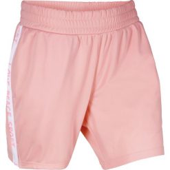 Szorty sportowe bonprix jasnoróżowy. Różowe spodnie damskie bonprix, bez wzorów, sportowe. Za 59,99 zł.