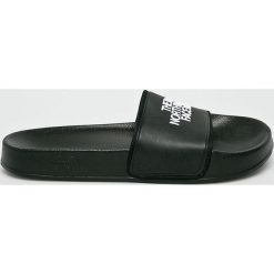 The North Face - Klapki. Białe klapki damskie The North Face, bez wzorów, ze skóry, bez obcasa, na obcasie. Za 149,90 zł.