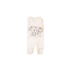 Czapeczka + kaftanik + śpiochy + body - zestaw niemowlęcy. Szare body niemowlęce marki TXM. Za 49,99 zł.