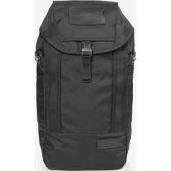 Eastpak Fluster Merge Full Black Plecak Czarny. Czarne plecaki męskie Eastpak, bez wzorów, z poliesteru. Za 404,95 zł.