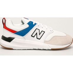 New Balance - Buty dziecięce YS009RW1. Białe trampki chłopięce New Balance, bez wzorów, ze skóry, sportowe, na sznurówki. W wyprzedaży za 199,90 zł.