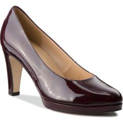 Półbuty GABOR - 91.270.71 Merlot. Czerwone półbuty damskie Gabor, bez wzorów, ze skóry ekologicznej, eleganckie, bez obcasa, na obcasie, bez zapięcia. W wyprzedaży za 289,00 zł.