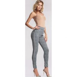 Czarne Legginsy Patience With. Czarne legginsy damskie marki other, s, z dzianiny. Za 49,99 zł.