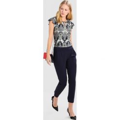 Bluzki, topy, tuniki: Wallis MERMAID PAISLEY BAR Tshirt z nadrukiem green