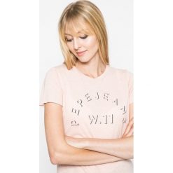 Pepe Jeans - Top. Szare topy damskie Pepe Jeans, l, z nadrukiem, z bawełny, z okrągłym kołnierzem. W wyprzedaży za 79,90 zł.