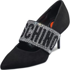 Czółenka Love Moschino. Szare czółenka damskie Love Moschino, z aplikacjami, ze skóry, bez obcasa. Za 1100,00 zł.