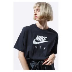Nike Koszulka Ss W Nsw Air Top Ss , multicolor, rozmiar S. Topy damskie Nike, s, bez wzorów, z materiału, bez kołnierzyka, z krótkim rękawem, krótkie, bez kaptura. Za 139,99 zł.