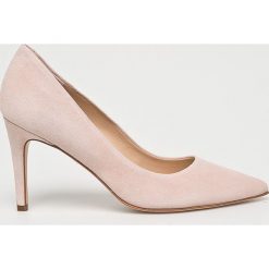 Solo Femme - Szpilki. Różowe szpilki Solo Femme, bez wzorów, ze skóry, bez obcasa, na obcasie, bez zapięcia. Za 339,90 zł.