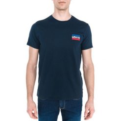 Levi's Koszulka Niebieski. Niebieskie podkoszulki męskie Levi's®, s, z nadrukiem, z bawełny, bez kołnierzyka, krótkie. Za 102,95 zł.