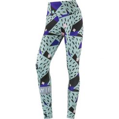 Legginsy ze wzorem. Szare legginsy damskie Street & Sports Wear, xs, z nadrukiem, z materiału. W wyprzedaży za 128,95 zł.