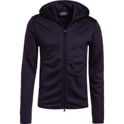 Emporio Armani Kardigan blu navy. Szare kardigany męskie marki Emporio Armani, l, z bawełny, z kapturem. W wyprzedaży za 671,60 zł.