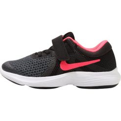 Nike Performance REVOLUTION 4 Obuwie do biegania treningowe black/white/racer pink. Szare buty do biegania damskie marki Nike Performance, z materiału. Za 149,00 zł.