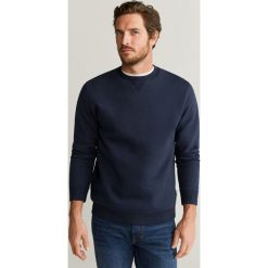 Mango Man - Bluza Nola. Niebieskie bluzy męskie Mango Man, s, bez wzorów, z bawełny, z okrągłym kołnierzem, bez rękawów, bez kaptura. Za 89,90 zł.