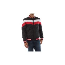 Kurtki krótkie Guess M93L36 WBSF0. Czarne kurtki męskie Guess, s, z aplikacjami, krótkie, bez kaptura. Za 507,05 zł.