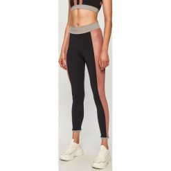 LaBellaMafia - Legginsy. Czarne spodnie damskie LABELLAMAFIA, s, bez wzorów, z elastanu. Za 229,90 zł.