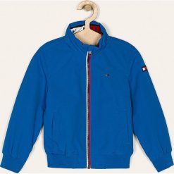 Tommy Hilfiger - Kurtka dziecięca 110-176 cm. Niebieskie kurtki chłopięce z bawełny, krótkie. Za 379,90 zł.