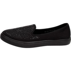 SLIP ON Czarne tenisówki damskie WISHOT 32-195. Czarne trampki i tenisówki damskie Wishot, bez wzorów, bez zapięcia. W wyprzedaży za 40,00 zł.