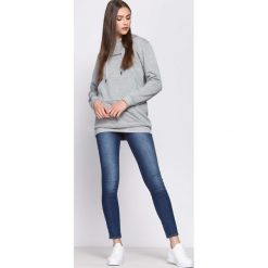 Jasnoszara Bluza Faction. Szare bluzy z kapturem damskie Born2be, l. Za 59,99 zł.