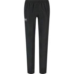 Spodnie outdoor Under Armour Ua Vital Woven 1352031. Czarne spodnie męskie Under Armour, m, bez wzorów, sportowe. W wyprzedaży za 139,00 zł.
