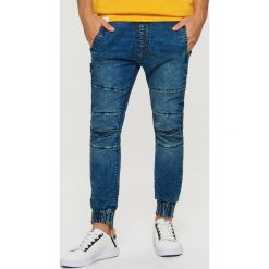 Jeansy SLIM JOGGER - Niebieski. Niebieskie jeansy męskie regular Cropp. Za 129,99 zł.