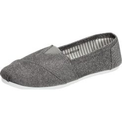 SLIP ON Szare tenisówki damskie WISHOT 32-205. Szare trampki i tenisówki damskie Wishot, bez wzorów, bez zapięcia. W wyprzedaży za 40,00 zł.