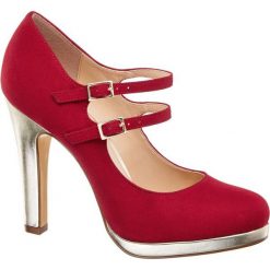 Czółenka damskie Catwalk czerwone. Czerwone buty ślubne damskie Catwalk, z materiału, na obcasie. Za 99,90 zł.