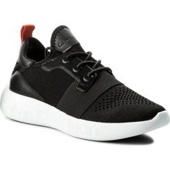 Sneakersy CALVIN KLEIN JEANS - Meryl Knit R8825 Black. Czarne półbuty damskie Calvin Klein Jeans, na imprezę, bez wzorów, z jeansu, bez obcasa, na płaskiej podeszwie, na sznurówki. W wyprzedaży za 399,00 zł.