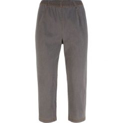 Rybaczki dżinsowe bonprix szary denim. Szare jeansy damskie bonprix, bez wzorów, z jeansu. Za 37,99 zł.