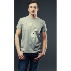 T-shirt MIASTO JEST MOJE męski szary. Szare koszulki męskie Hultaj Polski, s, bez wzorów, z bawełny, bez kołnierzyka, bez rękawów, trekkingowe. W wyprzedaży za 79,00 zł.