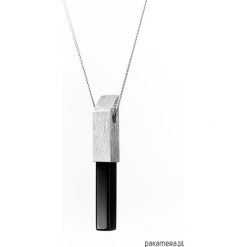 Wisiorek krótki z kolekcji EDGY/ SILVER/onyx. Szare zawieszki damskie Pakamera. Za 145,00 zł.