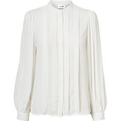 Vero Moda Bluzka damska Grow Ls Plisowana koszula Wma Pristone (rozmiar XS). Bluzki damskie Vero Moda, xs, bez wzorów, bez kołnierzyka, bez rękawów. W wyprzedaży za 82,00 zł.
