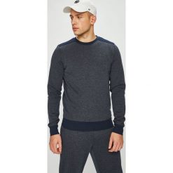 Tommy Hilfiger - Bluza. Szare bluzy męskie TOMMY HILFIGER, s, bez wzorów, z bawełny, z okrągłym kołnierzem, bez rękawów, bez kaptura. W wyprzedaży za 219,90 zł.