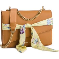 Torebka SILVIAN HEACH - Shoulder Bag Square Benavis RCP19001BO Biscuit W1770. Pomarańczowe torebki klasyczne damskie marki Silvian Heach, ze skóry ekologicznej. Za 329,90 zł.