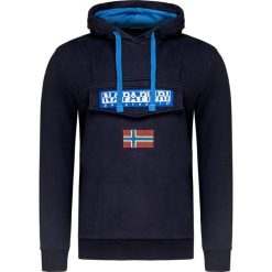 Bluza NAPAPIJRI BURGEE 2 Granatowy. Niebieskie bluzy męskie marki Napapijri, m, bez wzorów, z dzianiny, z kapturem, bez rękawów, bez kaptura. W wyprzedaży za 308,00 zł.