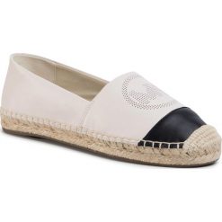 Espadryle MICHAEL MICHAEL KORS - Kendrick Toe Cap 40S0KNFP5L Lt Cream. Brązowe espadryle damskie MICHAEL Michael Kors, na co dzień, bez wzorów, ze skóry ekologicznej, bez obcasa, na płaskiej podeszwie, bez zapięcia. Za 539,00 zł.