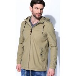 Khaki Kurtka Captain Node. Czarne kurtki męskie marki Born2be, m, z nadrukiem, z dresówki, z kapturem. Za 104,99 zł.