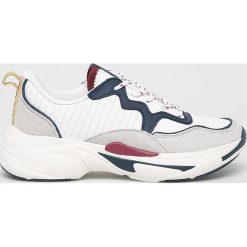 Pepe Jeans - Buty Sinyu New Block. Białe buty sportowe damskie Pepe Jeans, bez wzorów, z jeansu, sportowe. W wyprzedaży za 269,90 zł.