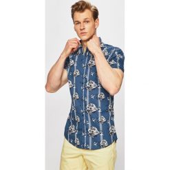 Produkt by Jack & Jones - Koszula. Niebieskie koszule męskie PRODUKT by Jack & Jones, s, bez wzorów, z bawełny, casualowe, button down, z krótkim rękawem. W wyprzedaży za 49,90 zł.