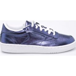 Reebok Classic - Buty Club. Niebieskie buty sportowe damskie Reebok Classic, bez wzorów, ze skóry, sportowe, reebok classic. W wyprzedaży za 239,90 zł.