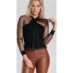 Czarna Bluzka Tai. Czarne bluzki damskie Renee, s, bez wzorów, z dzianiny, wizytowe, ze stójką, z długim rękawem. Za 99,99 zł.