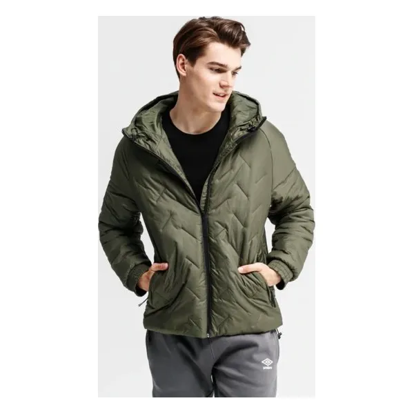 Adidas Kurtka Bts , khaki, rozmiar L. Brązowe kurtki męskie Adidas, m, bez wzorów, z materiału, wizytowe, bez kaptura. W wyprzedaży za 249,99 zł.