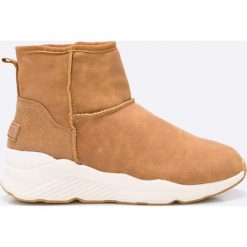 Buty damskie: Big Star - Botki
