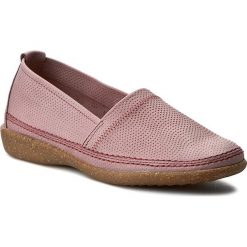 Półbuty COMFORTABEL - 942030 Rose 42. Różowe półbuty damskie Comfortabel, na co dzień, bez wzorów, ze skóry, bez obcasa, na płaskiej podeszwie, bez zapięcia. W wyprzedaży za 159,00 zł.