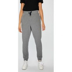 Tommy Hilfiger - Spodnie. Szare spodnie damskie TOMMY HILFIGER, s, z bawełny. W wyprzedaży za 239,90 zł.