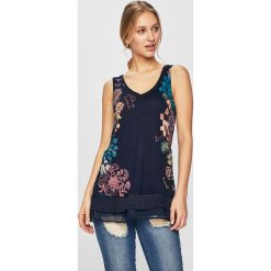 Desigual - Top. Bluzki damskie Desigual. W wyprzedaży za 139,90 zł.
